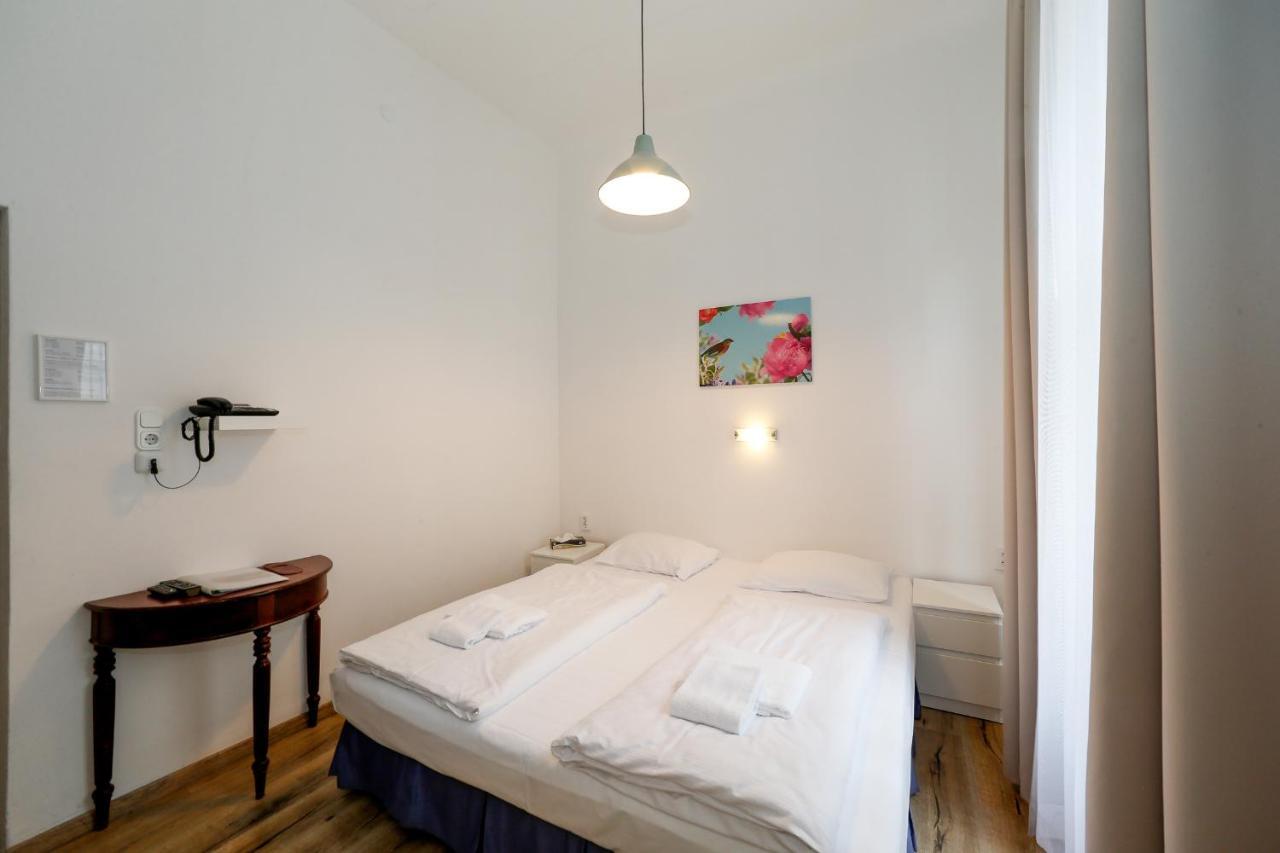 Timeout City Hotel, 5 Min To City Center, Self Check In 2* Vienna
